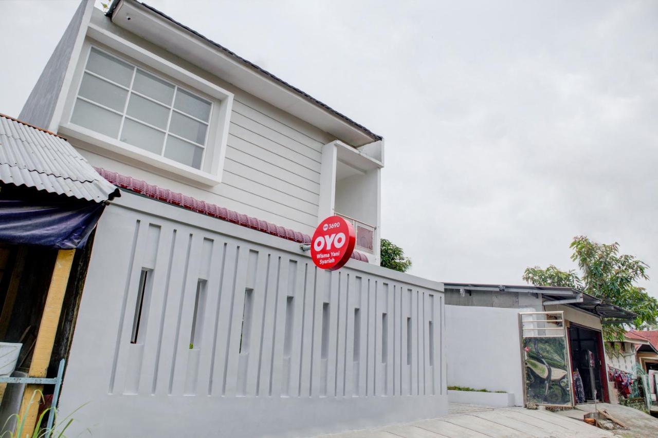 Oyo 3690 Wisma Yani Syariah Padang  Eksteriør bilde