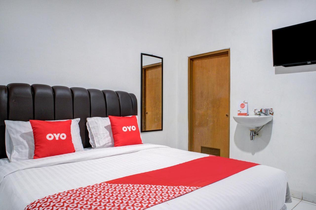 Oyo 3690 Wisma Yani Syariah Padang  Eksteriør bilde