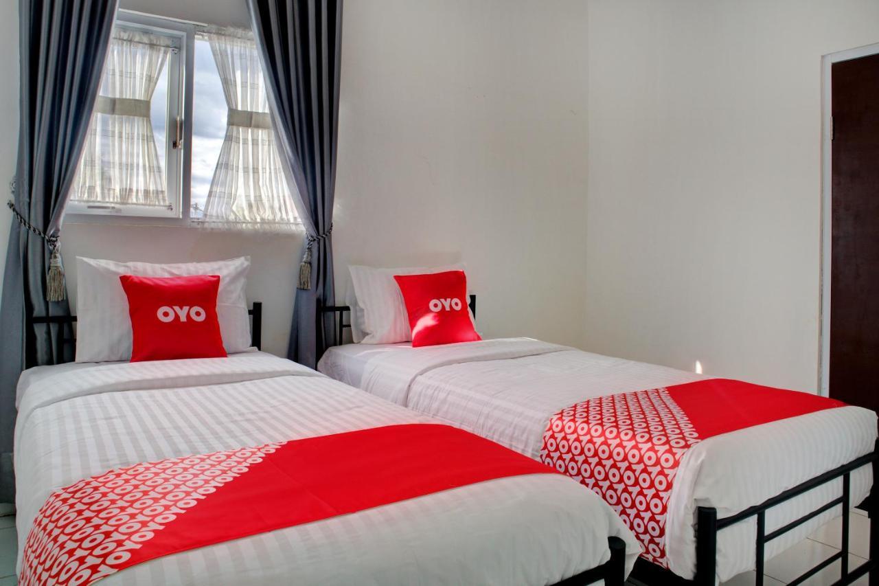 Oyo 3690 Wisma Yani Syariah Padang  Eksteriør bilde
